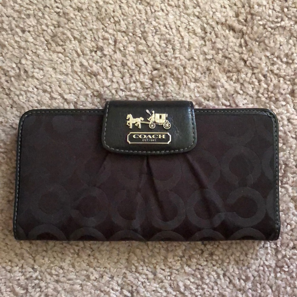 Coach wallet